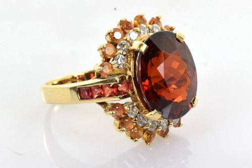Impressive garnet sapphire - impressive,